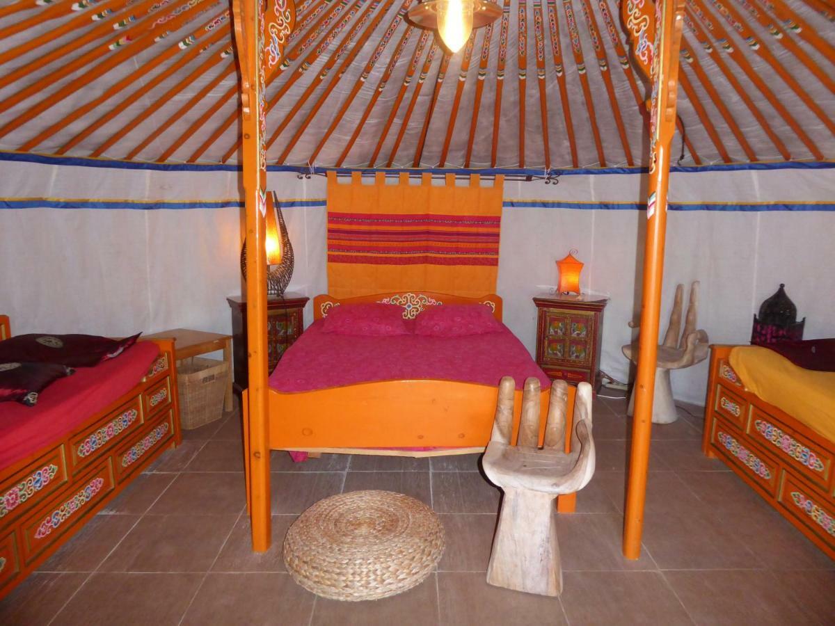Ferme Saint Pierre Hotel Bargème Eksteriør billede
